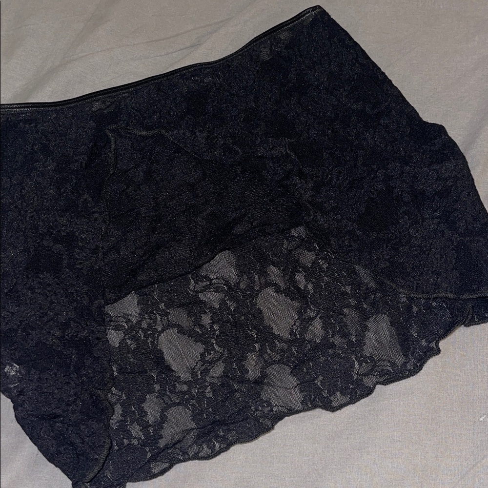 Los Angeles apparel Elegant Black Lace Skirt - Picture 2 of 4